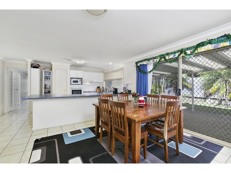 3 Lillywood Circuit, Molendinar QLD 4214