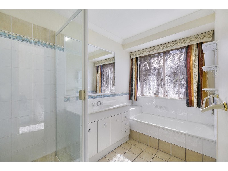 3 Lillywood Circuit, Molendinar QLD 4214