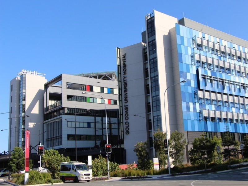 2 Hocking Street, Arundel QLD 4214