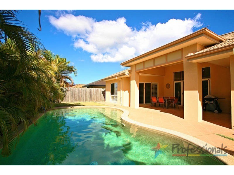 18 Protea Court, Robina QLD 4226