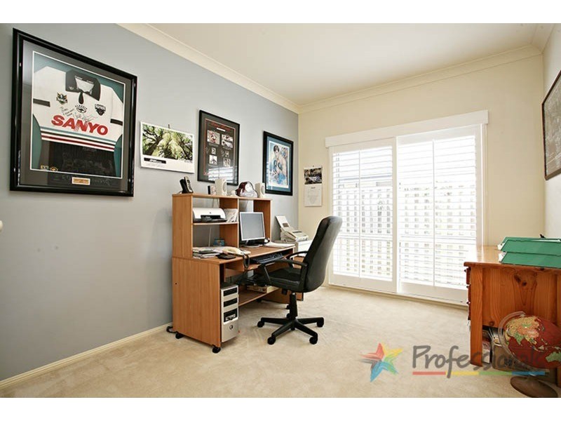 18 Protea Court, Robina QLD 4226