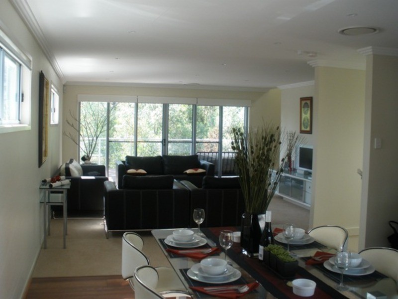 28 Castello Circuit, Varsity Lakes QLD 4227