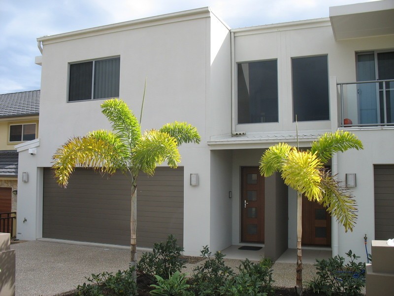 3/10 Cezaire Avenue, Varsity Lakes QLD 4227