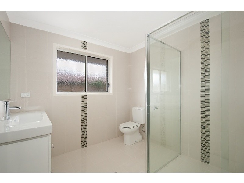 93 Vatakoula Parade, Mermaid Waters QLD 4218
