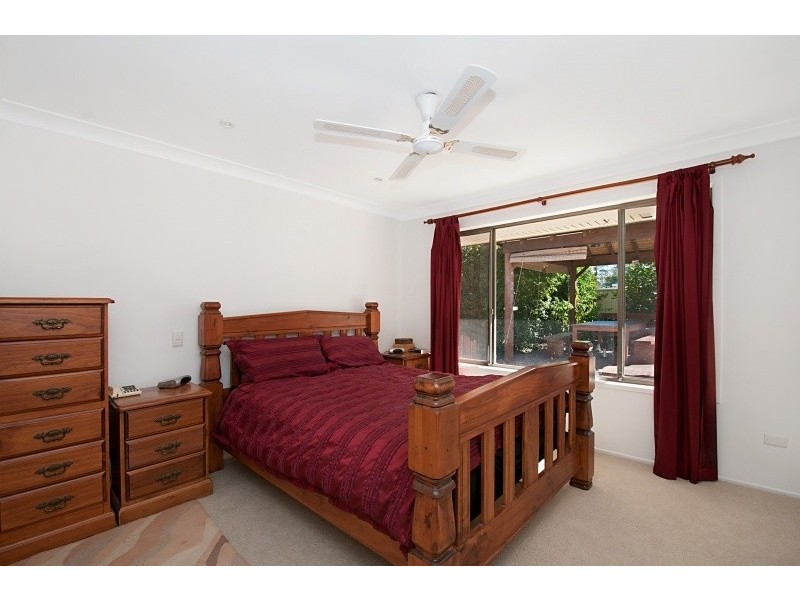 44 Volante Crescent, Mermaid Waters QLD 4218