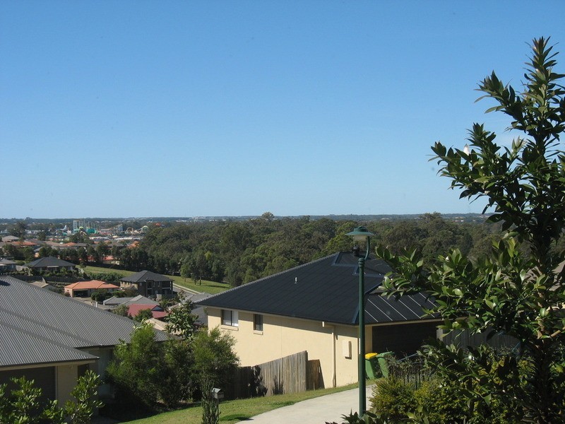 2/9 Wendy Court, Upper Coomera QLD 4209