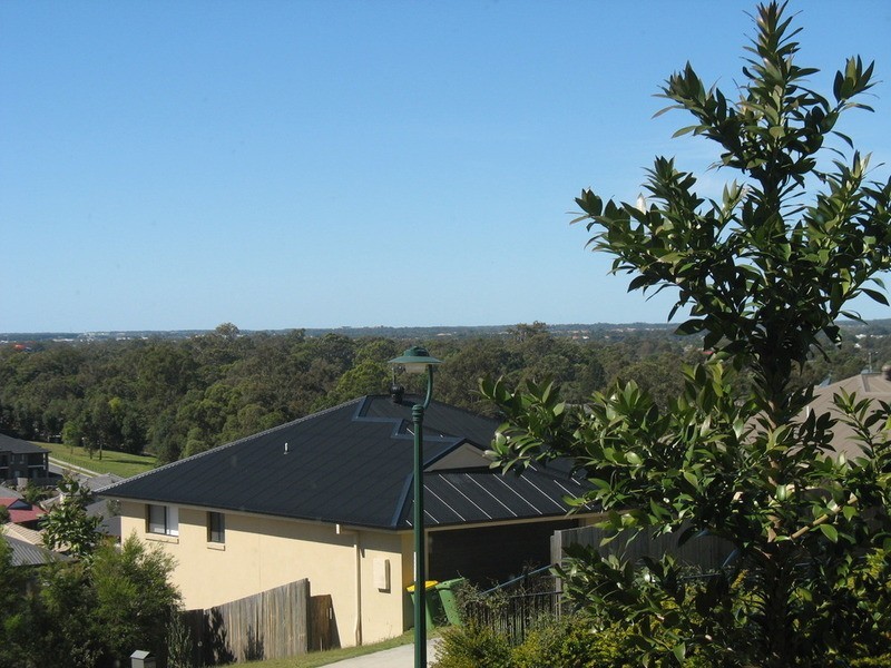 2/9 Wendy Court, Upper Coomera QLD 4209