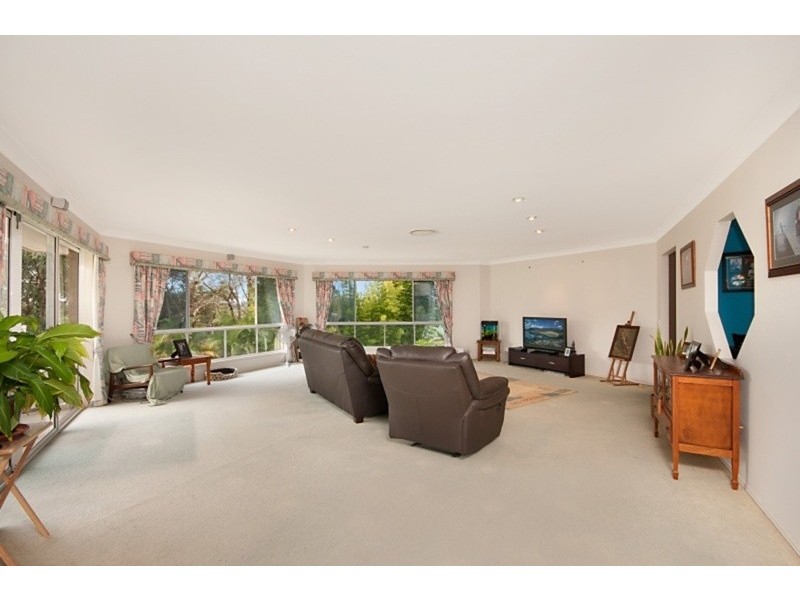 9 Wimbledon Way, Oxenford QLD 4210