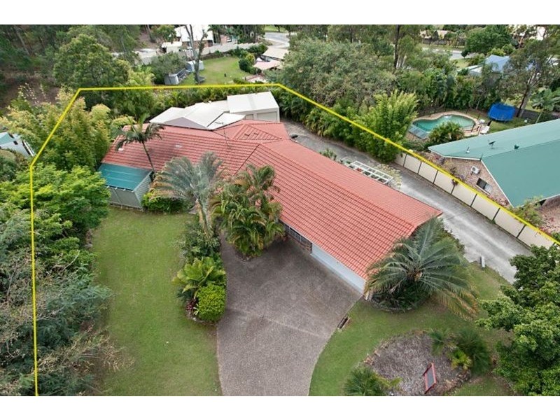 9 Wimbledon Way, Oxenford QLD 4210