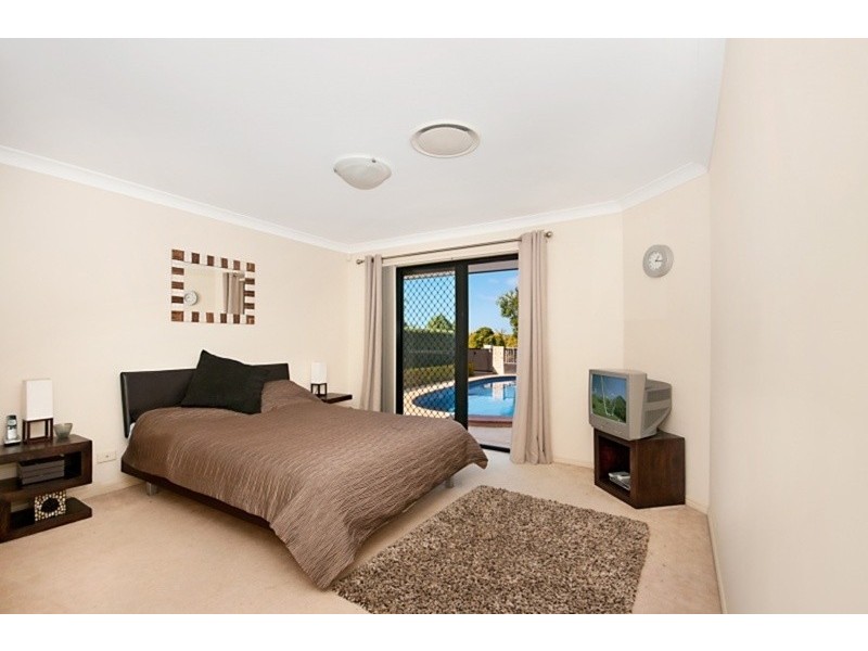 17 Olympus Drive, Robina QLD 4226