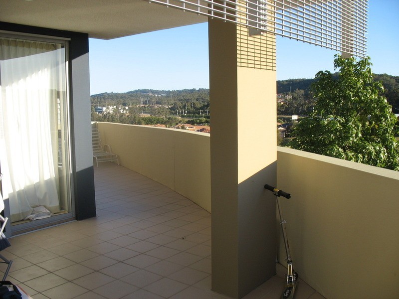 4/42 Scottsdale Drive, Robina QLD 4226