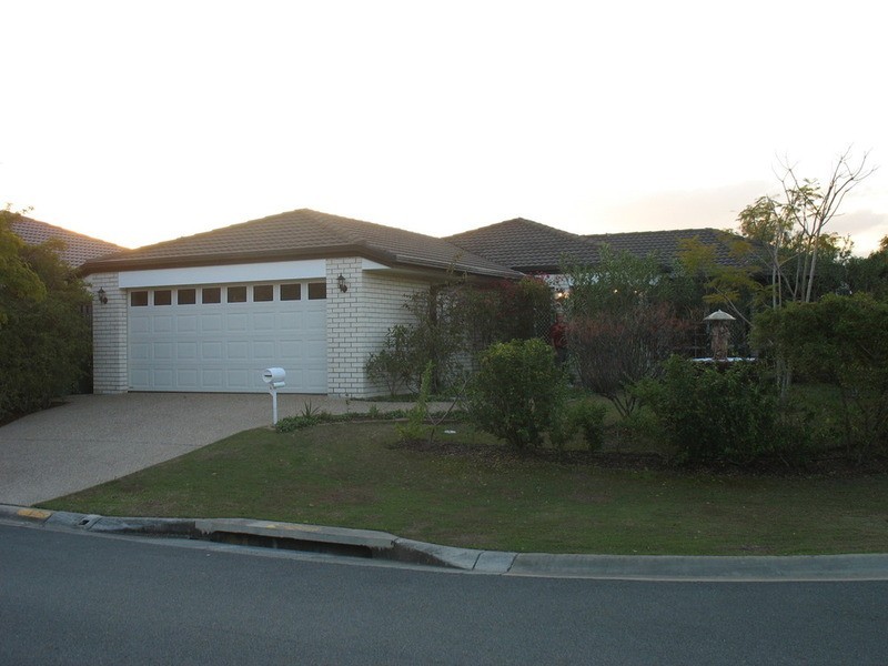 1 Nypa Close, Robina QLD 4226