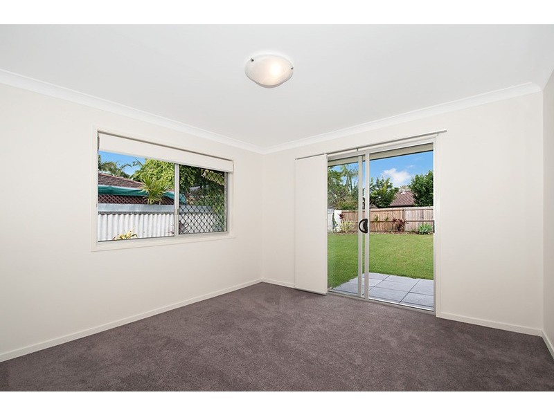 93 Vatakoula Parade, Mermaid Waters QLD 4218
