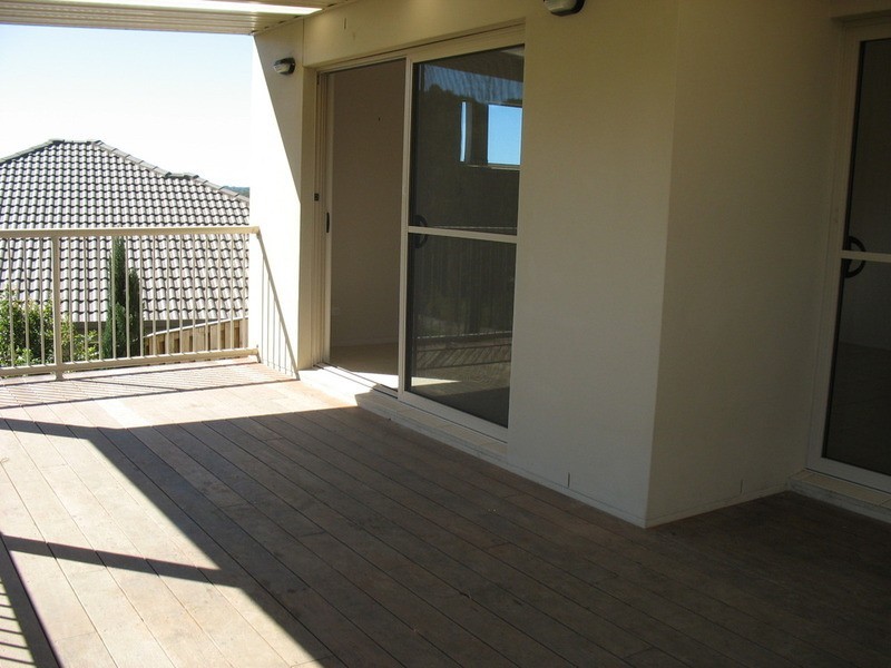 2/9 Wendy Court, Upper Coomera QLD 4209