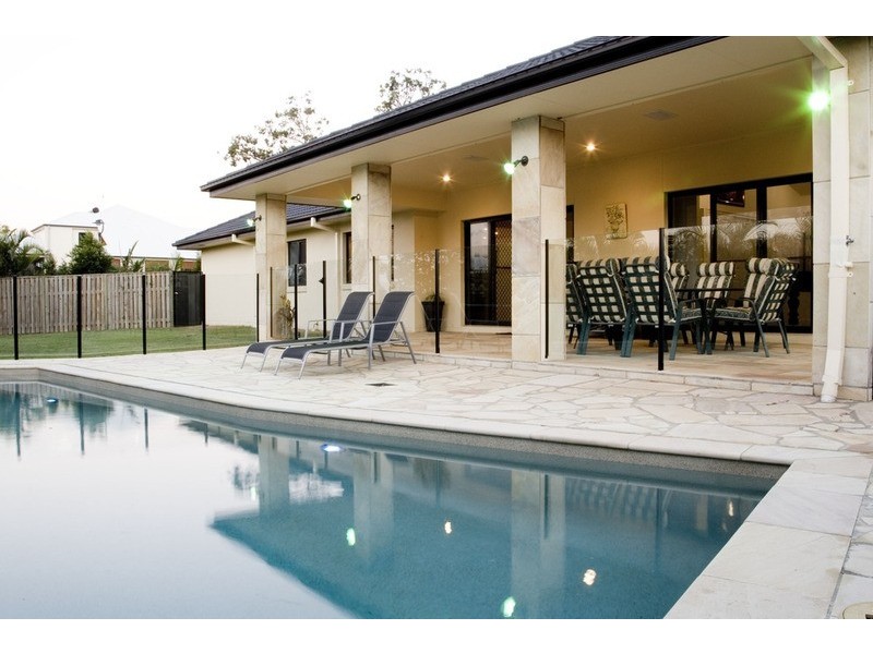 1 Bayswater Avenue, Varsity Lakes QLD 4227