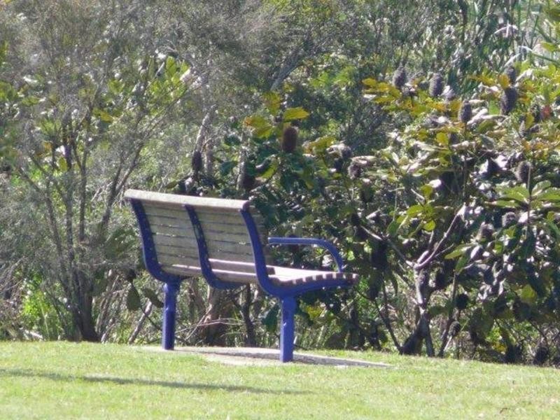 1 Bayswater Avenue, Varsity Lakes QLD 4227