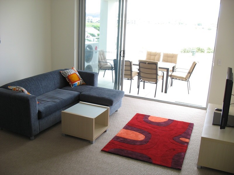 5/1 Lakefront Crescent, Varsity Lakes QLD 4227
