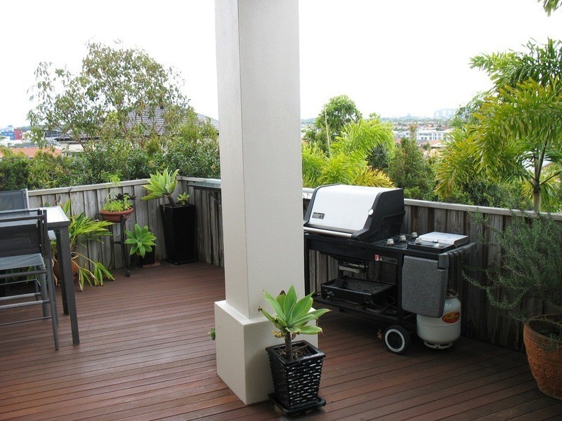 3/8 Blue Ridge Crescent, Varsity Lakes QLD 4227