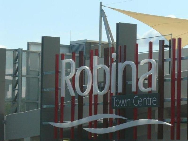 3/8 Blue Ridge Crescent, Varsity Lakes QLD 4227