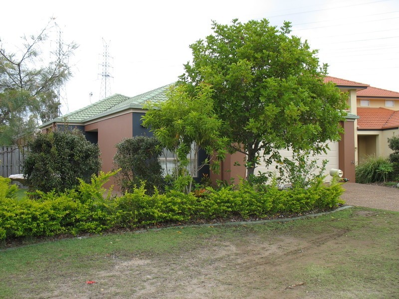 13 Solitaire Place, Robina QLD 4226