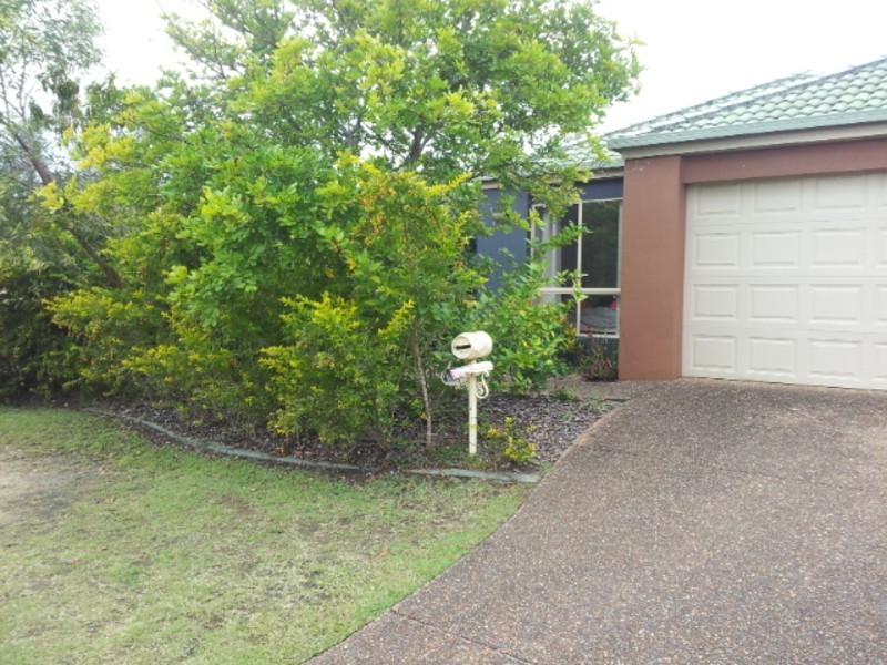 13 Solitaire Place, Robina QLD 4226