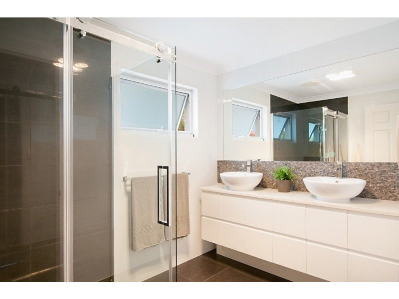 140 Camberwell Circuit, Robina QLD 4226