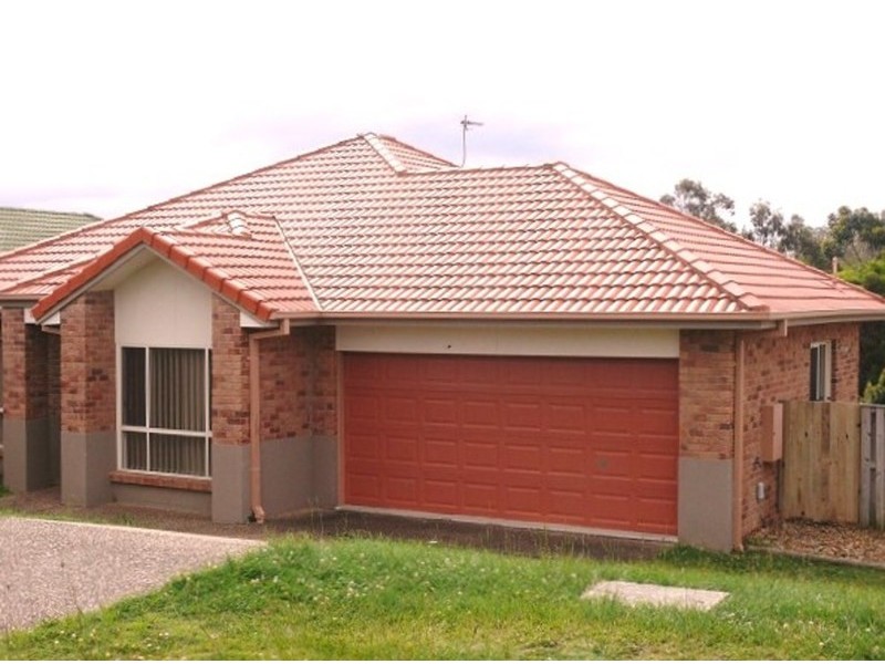 42 Majorca Crescent, Varsity Lakes QLD 4227