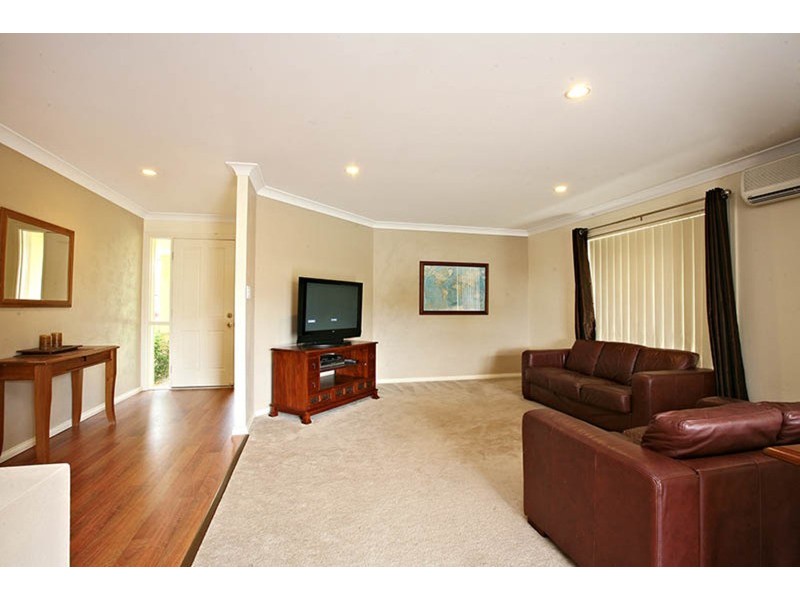 6 Goldwater Drive, Robina QLD 4226