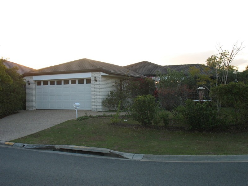 1 Nypa Close, Robina QLD 4226