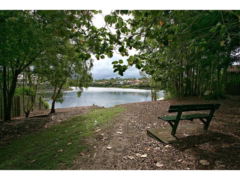 6 Macedon Close, Robina QLD 4226