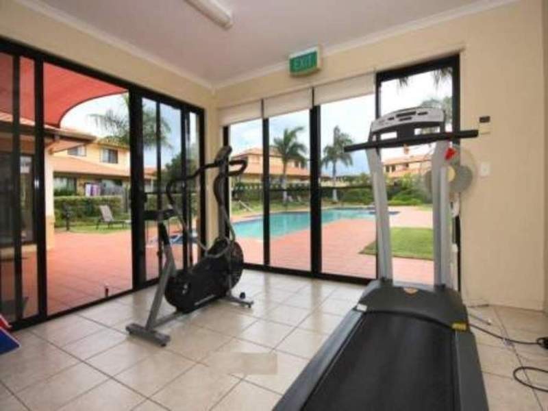 95/136 Palm Meadows Drive, Carrara QLD 4211