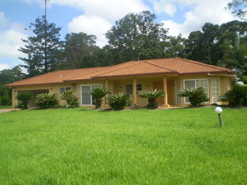 49 Bonnie Brae Drive, Maudsland QLD 4210