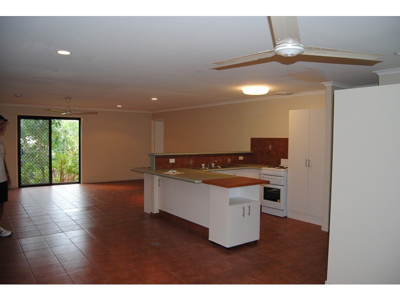 31 Plateau Crescent, Carrara QLD 4211