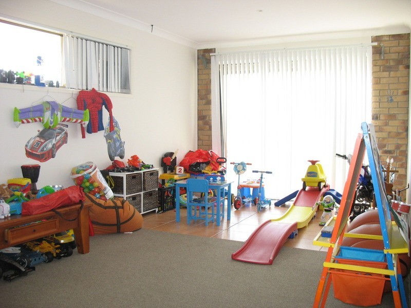 107 Highfield Drive, Merrimac QLD 4226