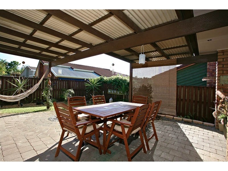 4 Cheltenham Drive, Robina QLD 4226