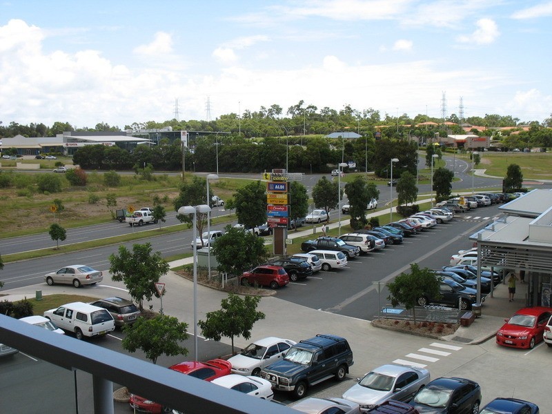 18/42 Scottsdale Drive, Robina QLD 4226