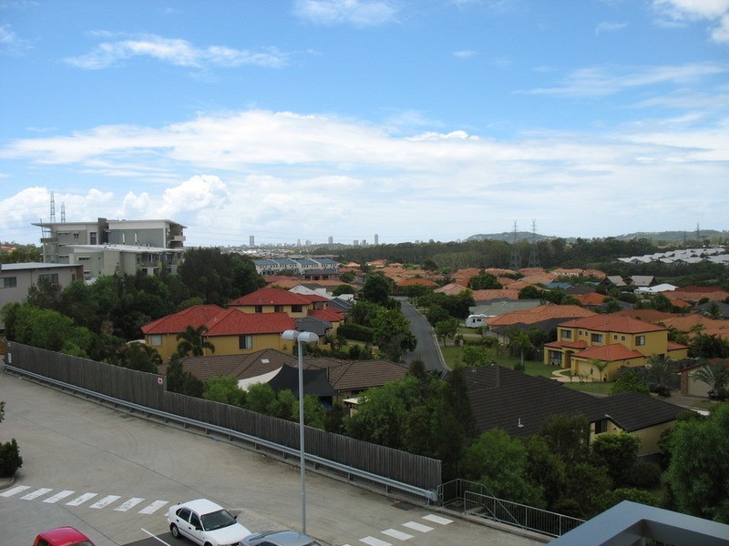 18/42 Scottsdale Drive, Robina QLD 4226