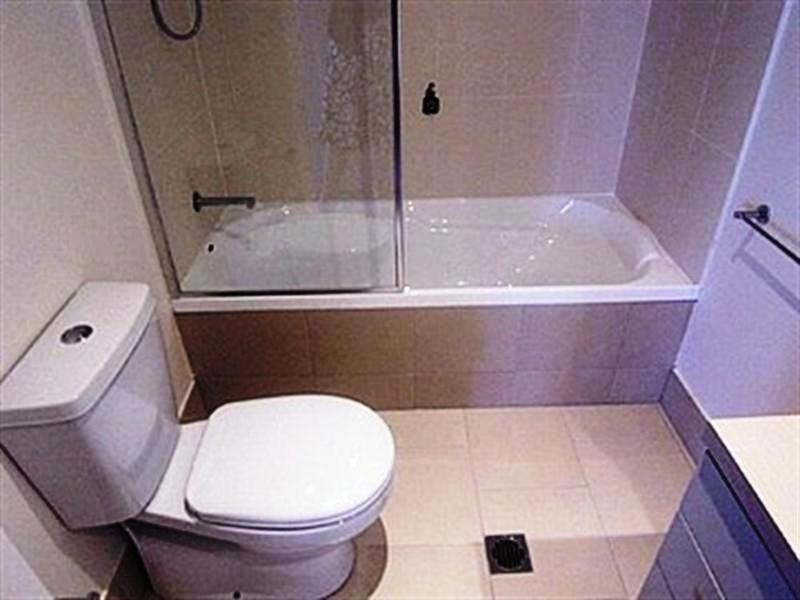 18/42 Scottsdale Drive, Robina QLD 4226