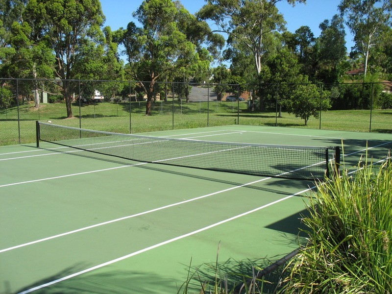 1/5 Greenlands Drive, Varsity Lakes QLD 4227