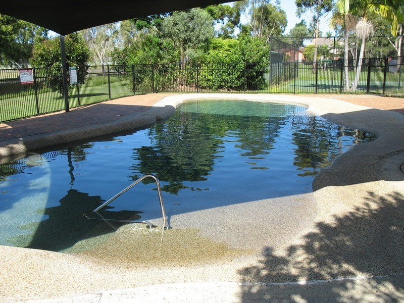 1/5 Greenlands Drive, Varsity Lakes QLD 4227