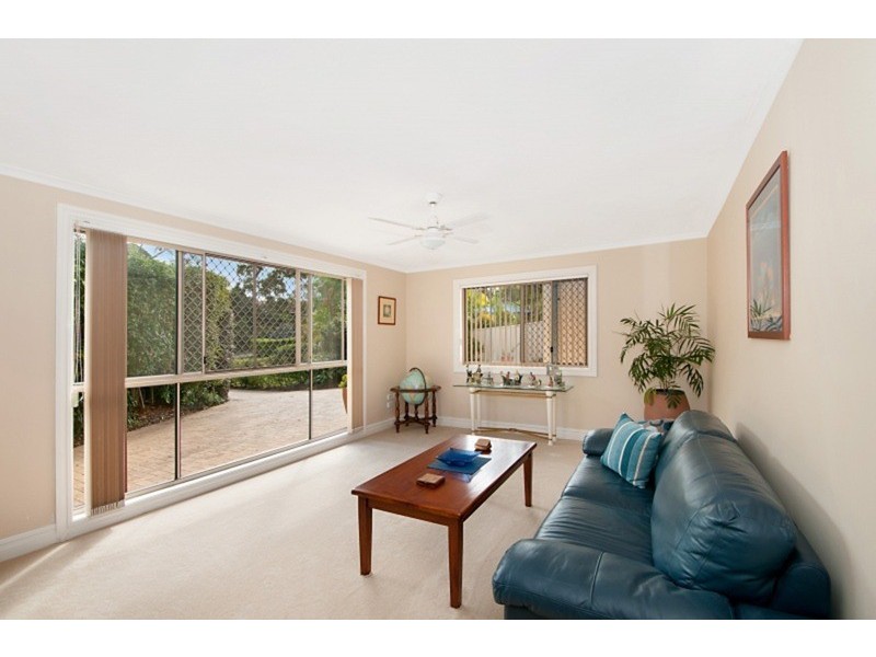 12 Chatswood Court, Robina QLD 4226