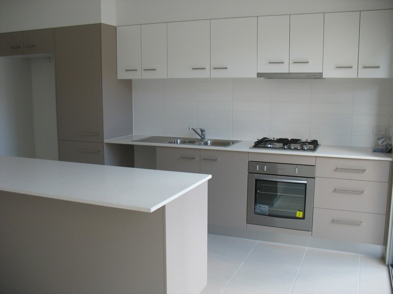 8 Jurien Place, Varsity Lakes QLD 4227