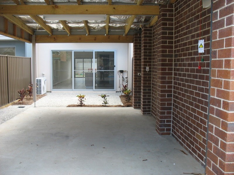 8 Jurien Place, Varsity Lakes QLD 4227