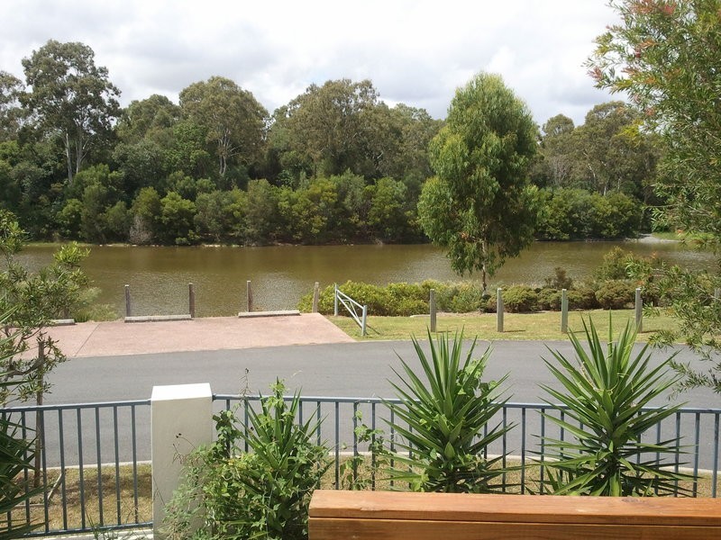 1/35 Meridien Avenue, Varsity Lakes QLD 4227