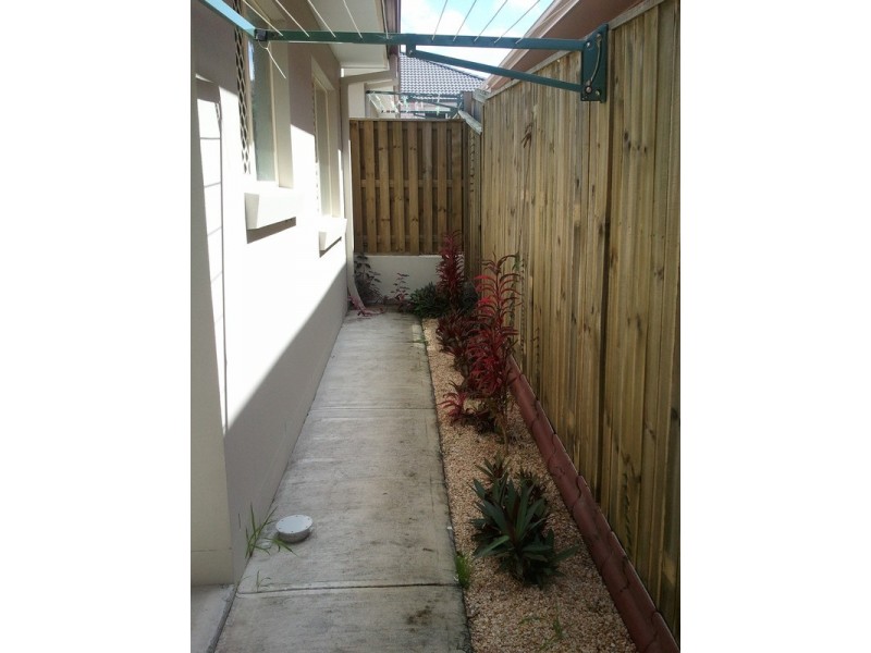 1/35 Meridien Avenue, Varsity Lakes QLD 4227