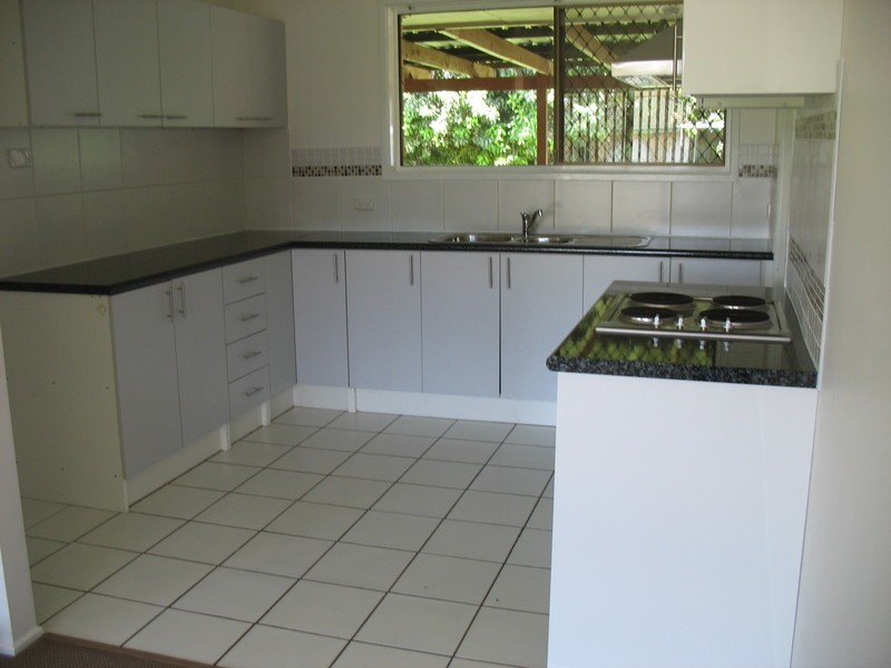 84 Rumrunner Street, Mermaid Waters QLD 4218