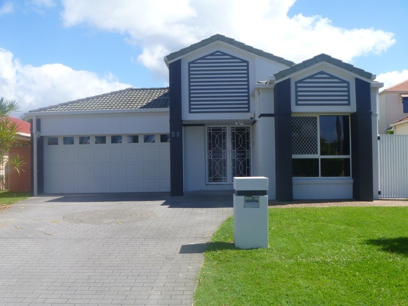 37 Notre Dame Court, Varsity Lakes QLD 4227