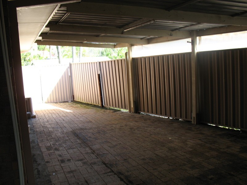 8 Meadowland Drive, Worongary QLD 4213