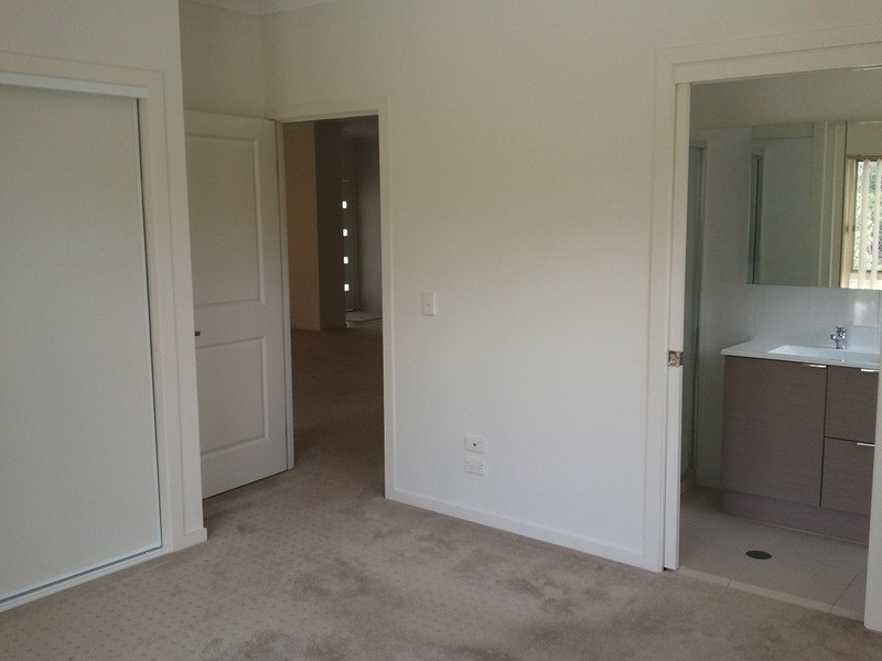 2/35 Meridien Avenue, Varsity Lakes QLD 4227