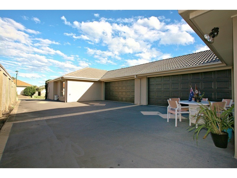 7 Murrayfield Place, Merrimac QLD 4226